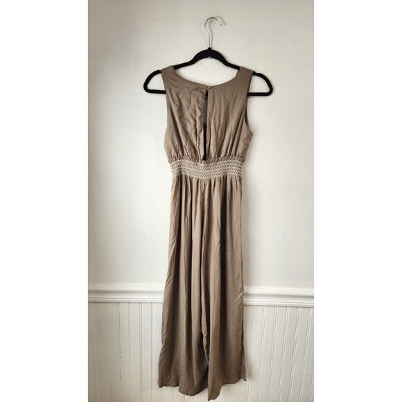 Japna Smocked Embroidered V-Neck Cropped Wide Leg Olive Green Jumpsuit XS - Picture 2 of 6